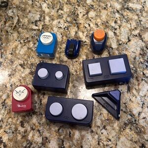 Scrapbooking shapes, corner and fancy picture rounders and frames